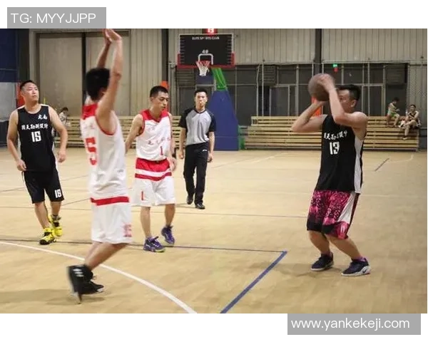 杭州篮球队在联赛中的比赛经验与表现分析与总结